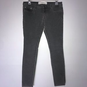 👁 Gray Abercrombie Jeggings